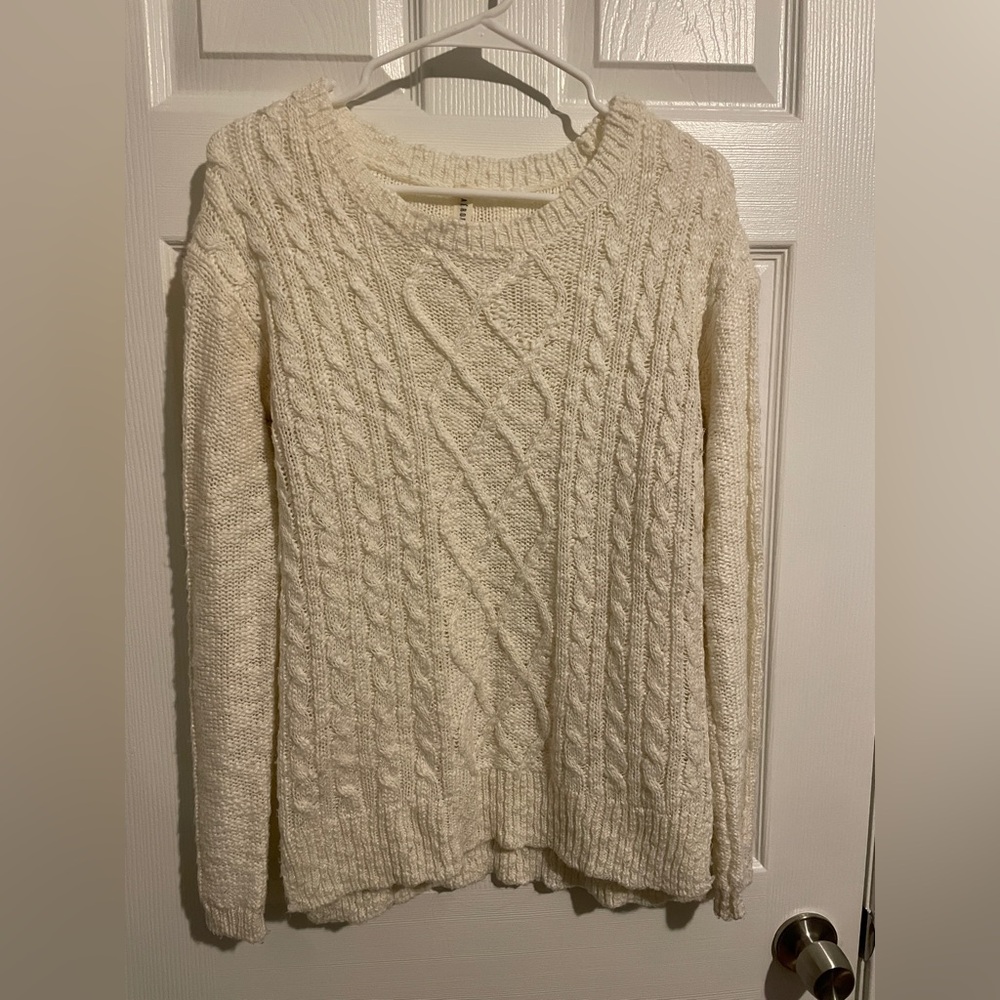 Aeropostale Cream Cable Knit Sweater